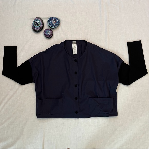 Lilith France Navy Blue 2 Piece Couture Set Top and Skirt M - Picture 6 of 16